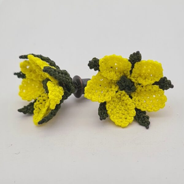 Needle Lace Flower Stud Earrings