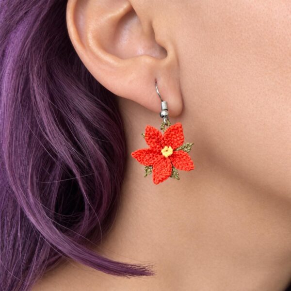 Handmade Needle Lace Flower Earrings – Elegant & Lightweight