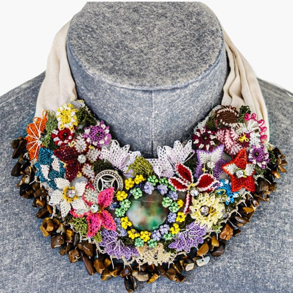 Unique Needle Lace Gemstones Necklace