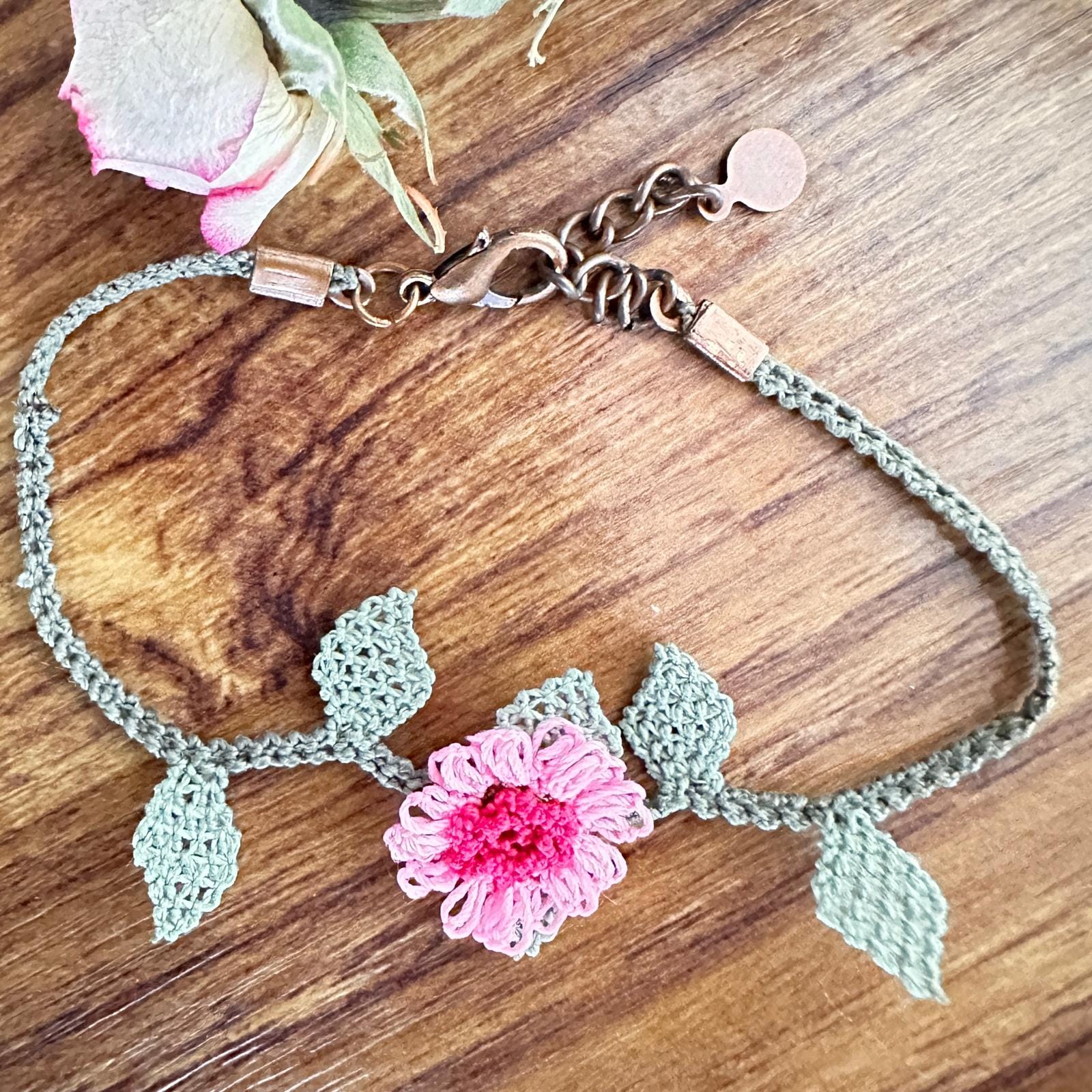 Handmade Sunflower and Daisy Bracelet and Earrings, Boho Flower Gift for Her/Him Handmade Sunflower and Daisy Bracelet and Earrings, Boho Flower Gift for Her/Him