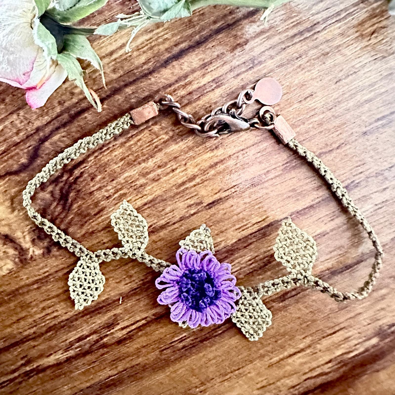 Handmade Sunflower and Daisy Bracelet and Earrings, Boho Flower Gift for Her/Him Handmade Sunflower and Daisy Bracelet and Earrings, Boho Flower Gift for Her/Him